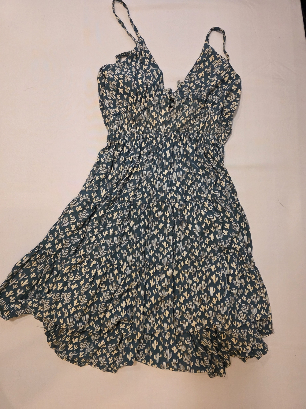11 Dress Bundle All Size Medium - Picture 12 of 12
